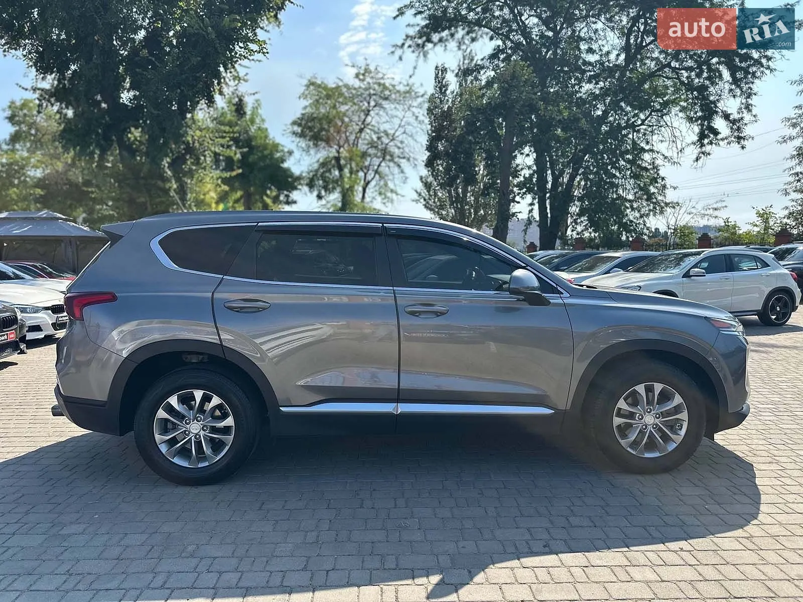 2019 Hyundai Santa Fe - мініатюра 12