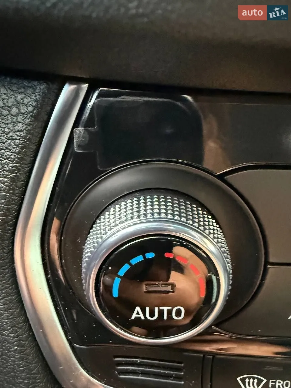 2020 Hyundai Santa Fe - мініатюра 33