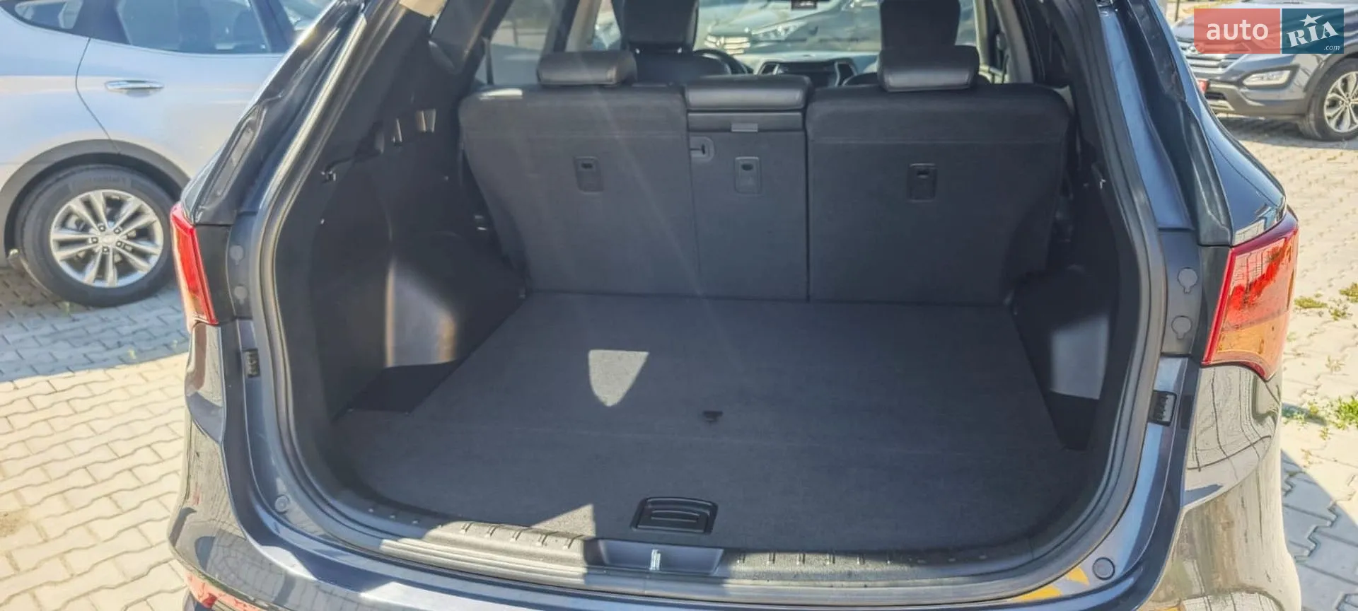 2016 Hyundai Santa Fe - мініатюра 13