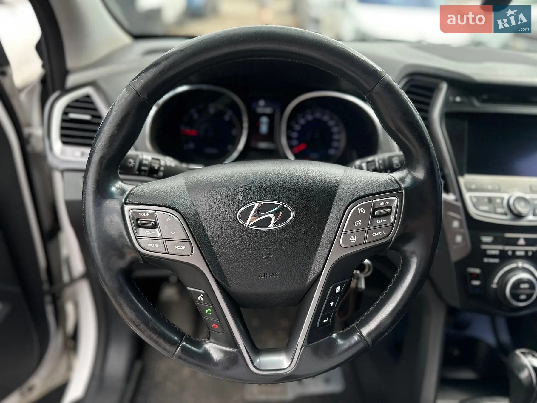 2013 Hyundai Santa Fe - мініатюра 23