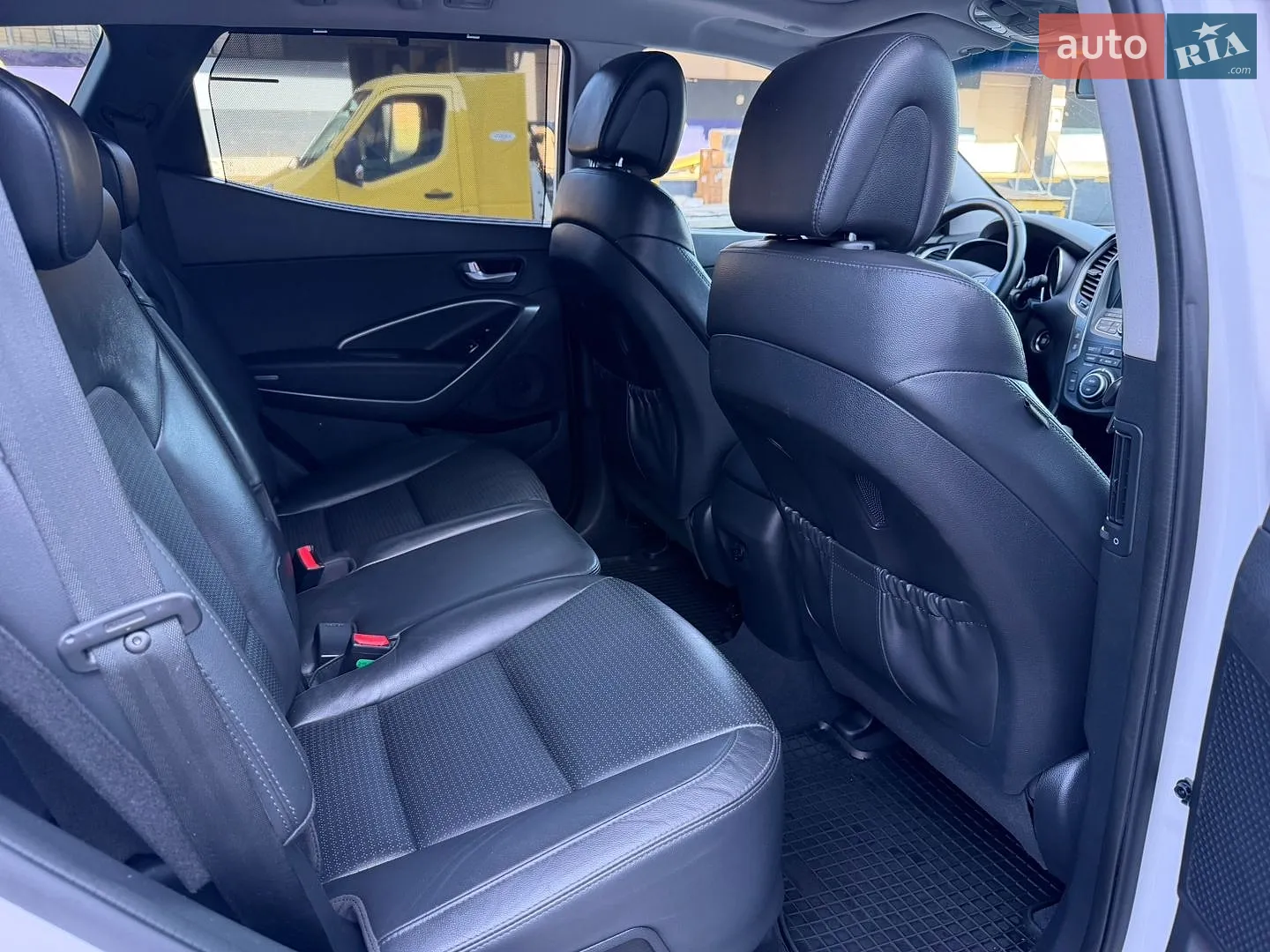 2014 Hyundai Santa Fe - мініатюра 41