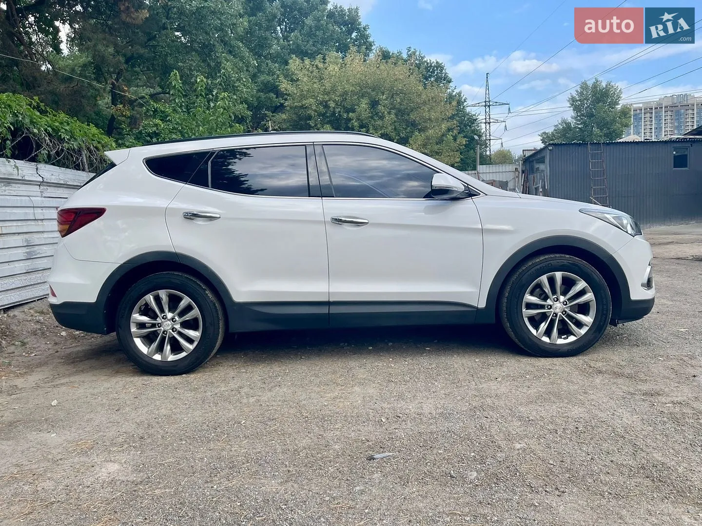 2017 Hyundai Santa Fe - мініатюра 3