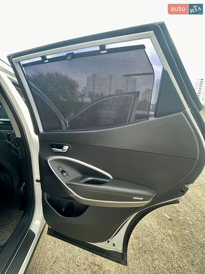 2017 Hyundai Santa Fe - мініатюра 10