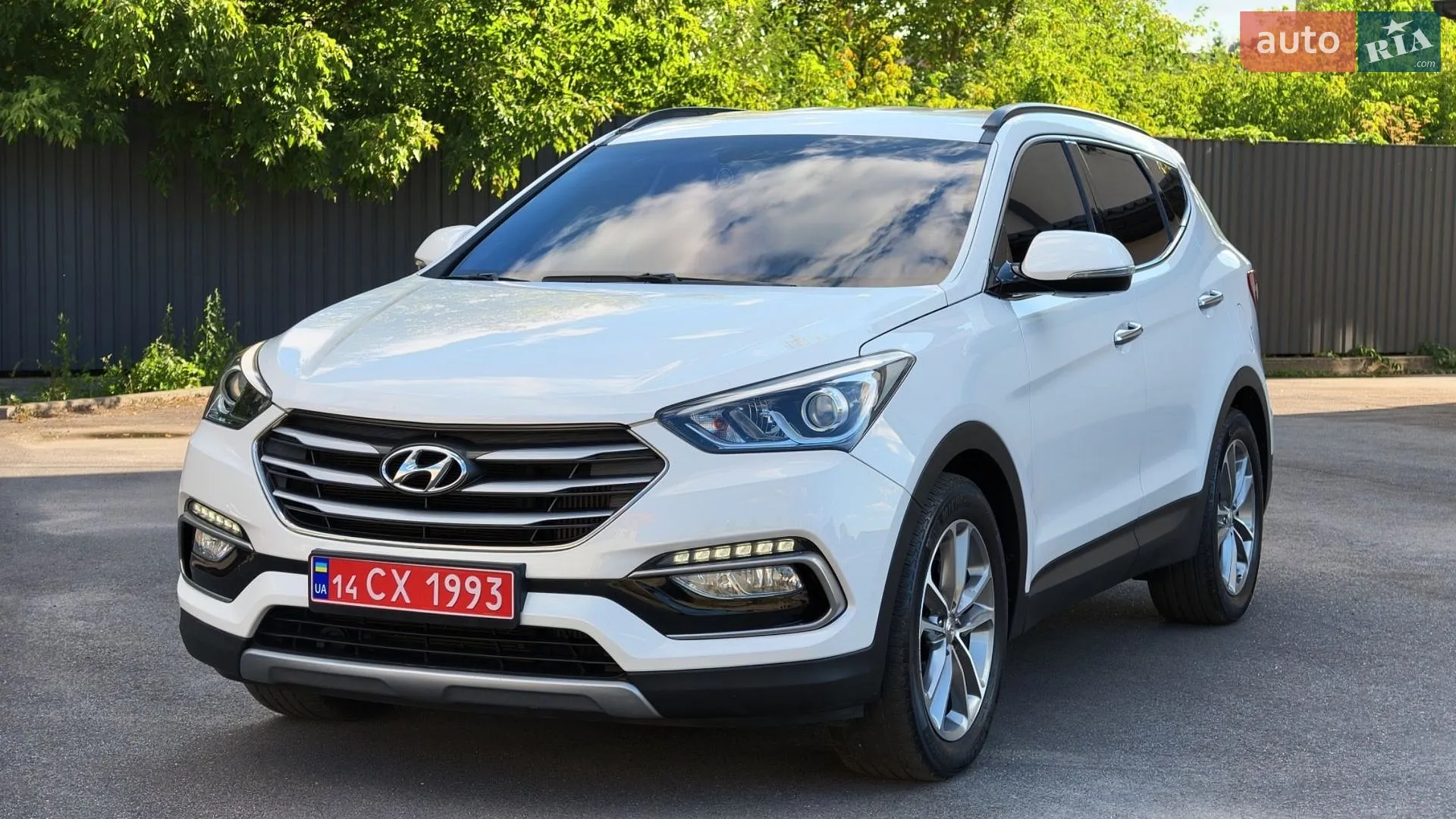 2016 Hyundai Santa Fe - мініатюра 23