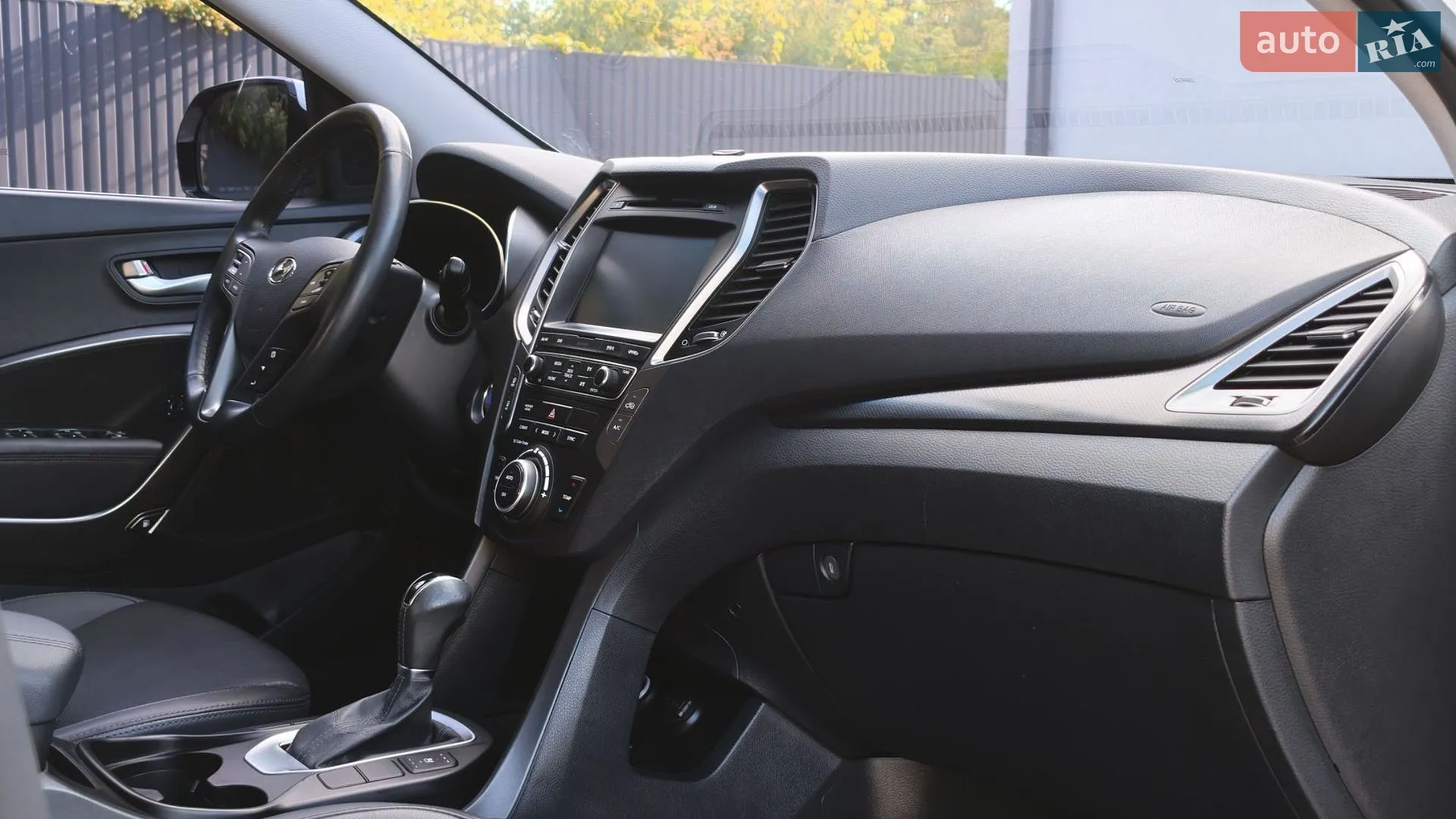 2016 Hyundai Santa Fe - мініатюра 41