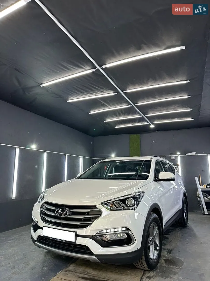 2016 Hyundai Santa Fe - мініатюра 18