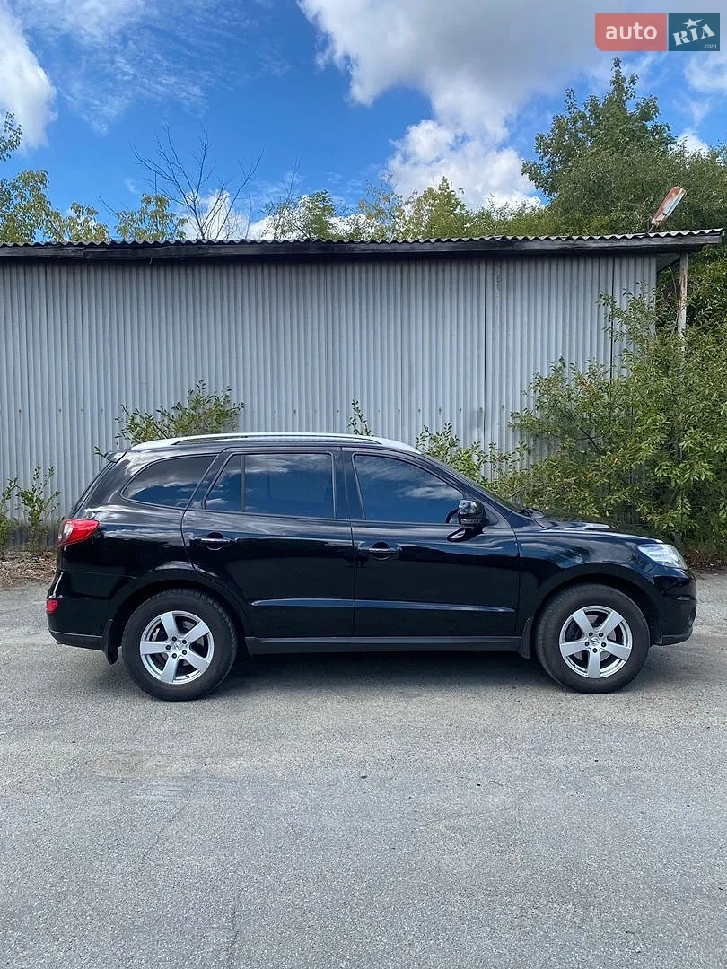 2010 Hyundai Santa Fe - мініатюра 2