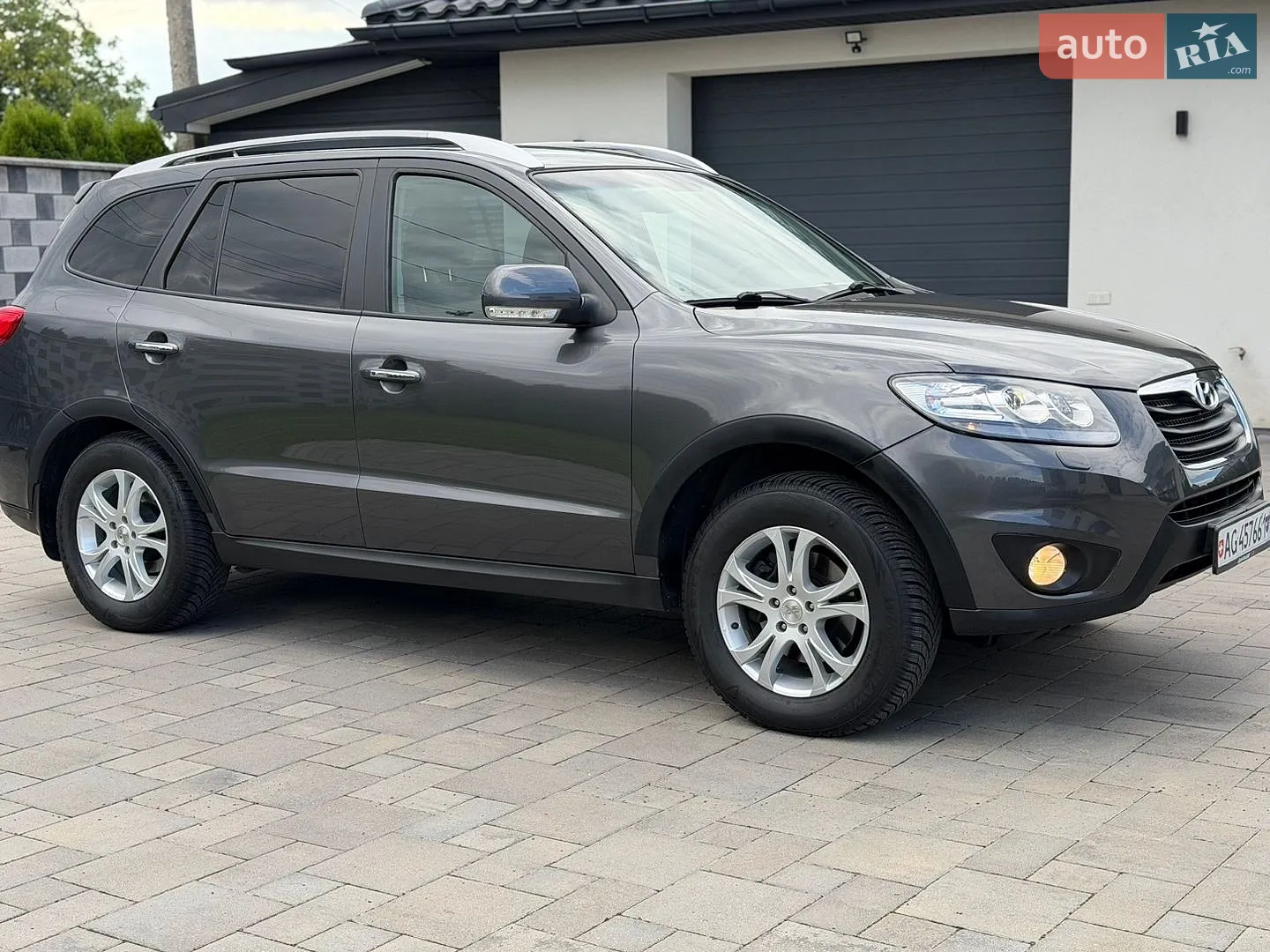 2011 Hyundai Santa Fe - мініатюра 10