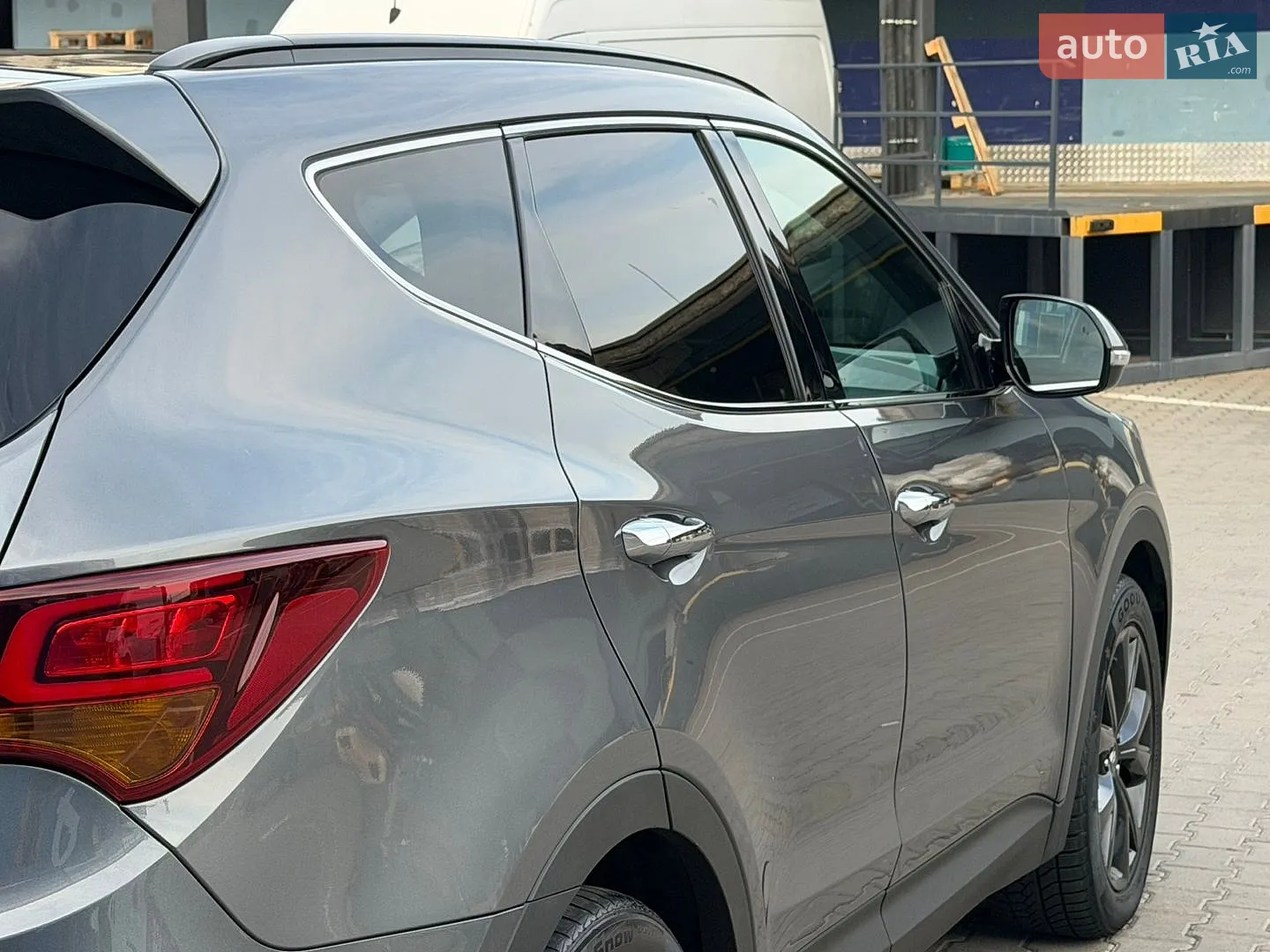 2016 Hyundai Santa Fe - мініатюра 29