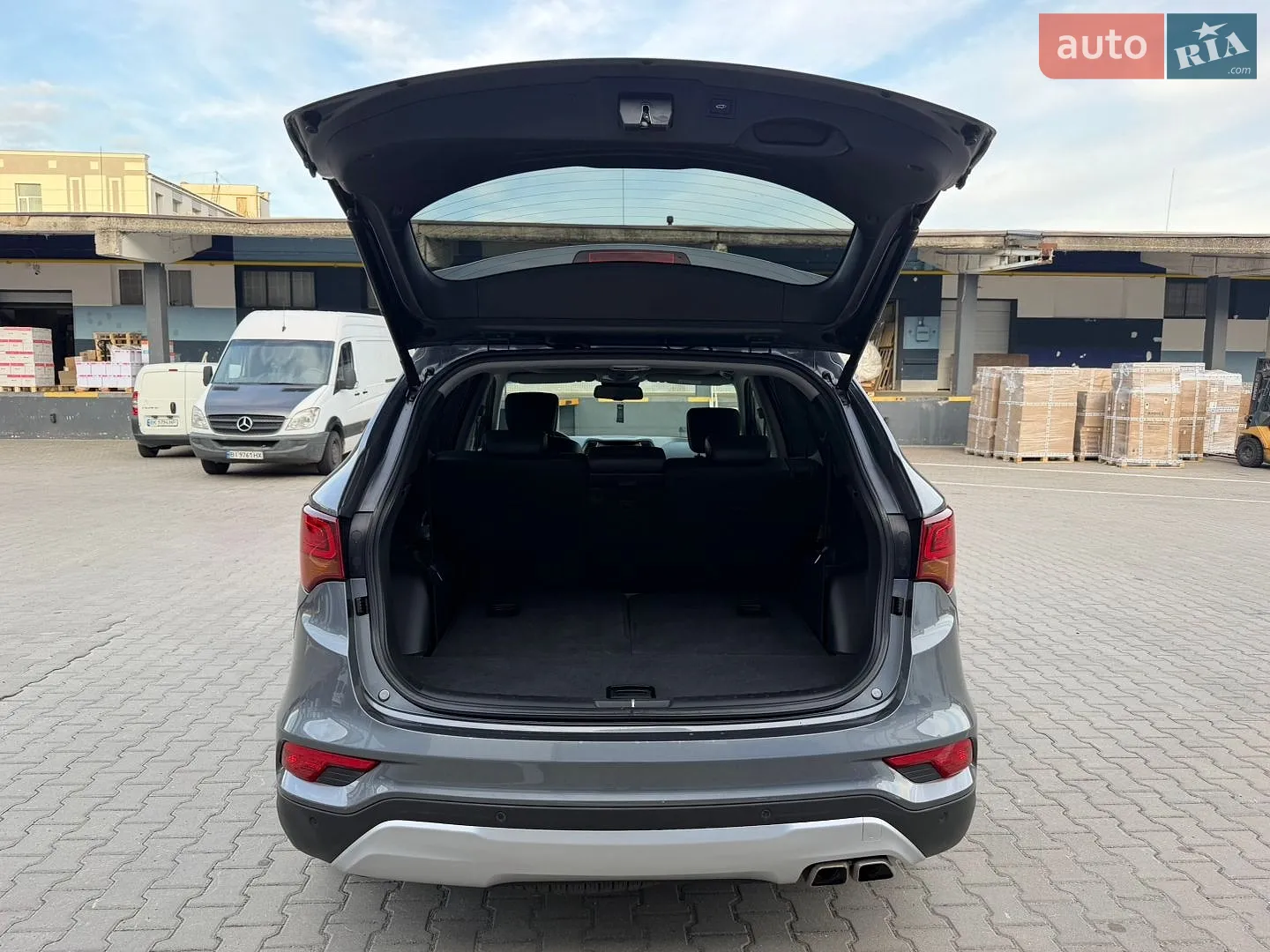 2016 Hyundai Santa Fe - мініатюра 41