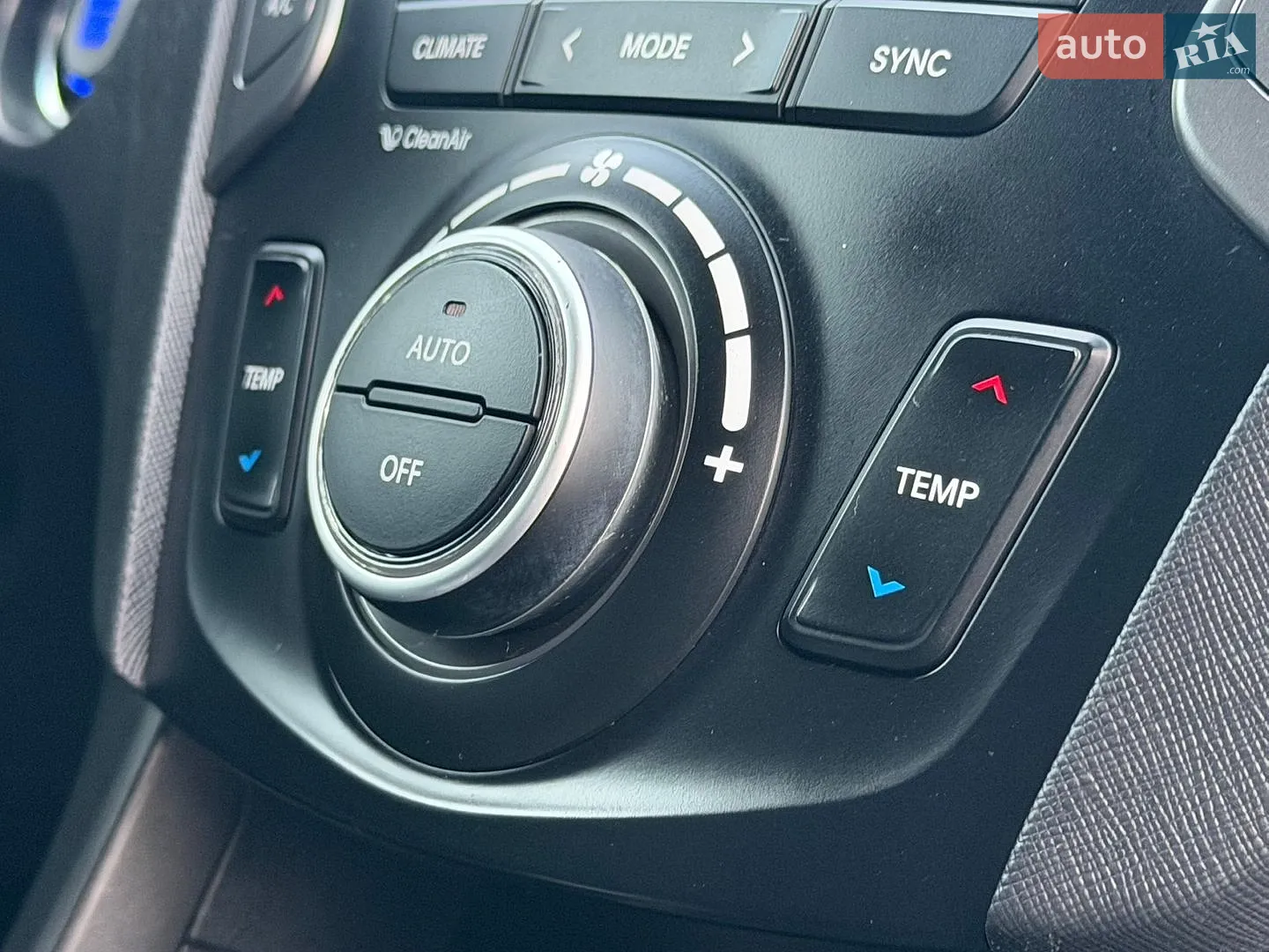 2016 Hyundai Santa Fe - мініатюра 56