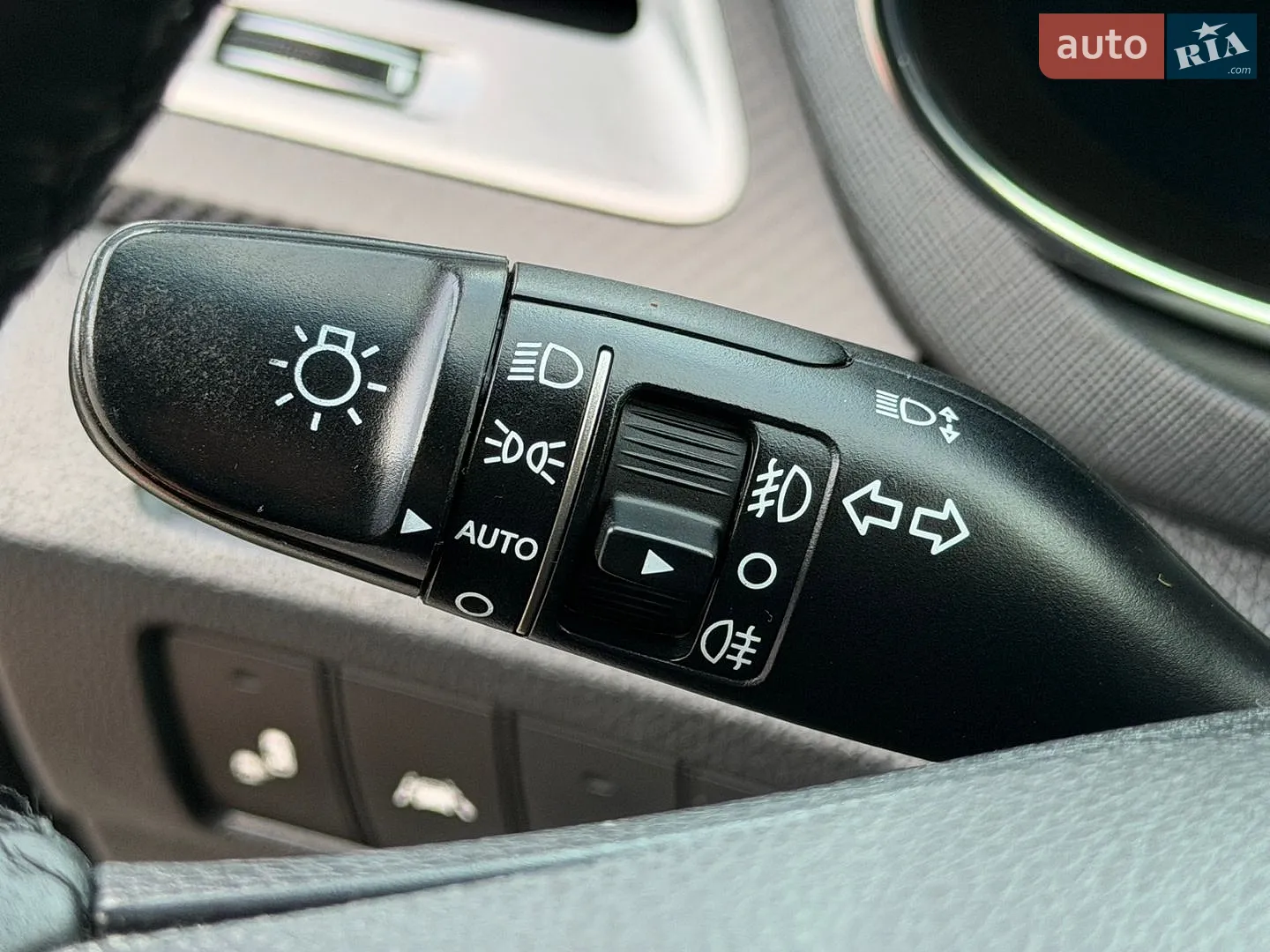 2016 Hyundai Santa Fe - мініатюра 69