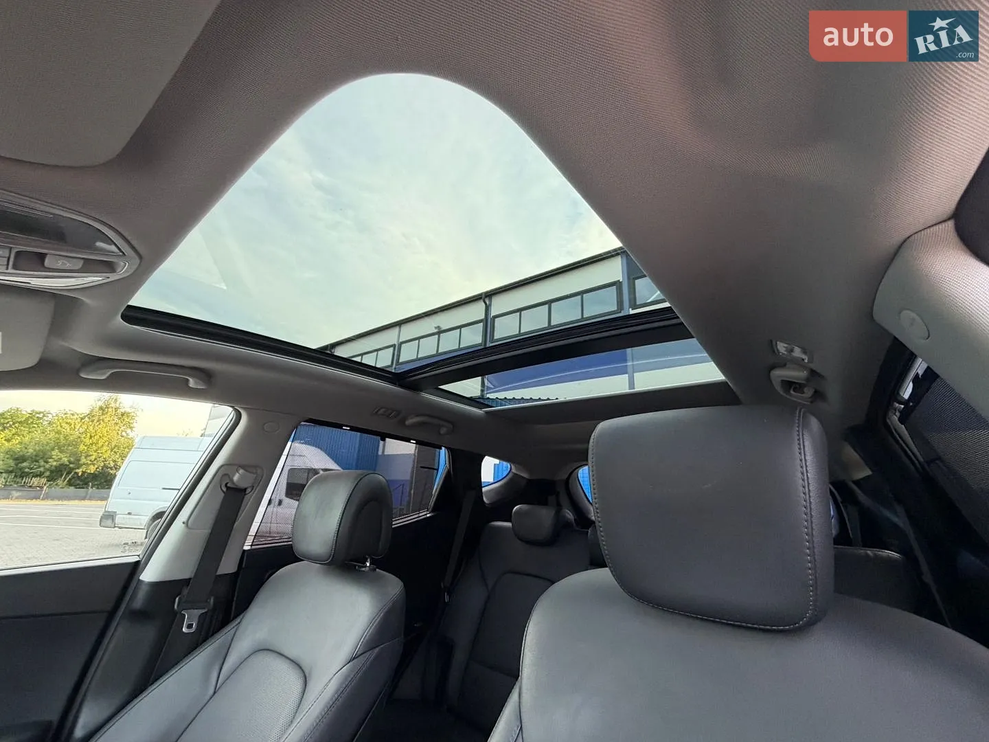 2016 Hyundai Santa Fe - мініатюра 73