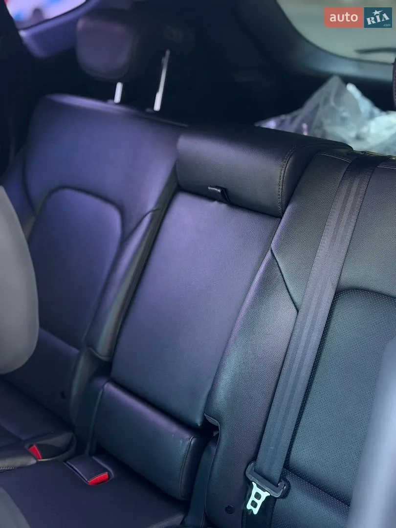2013 Hyundai Santa Fe - мініатюра 31