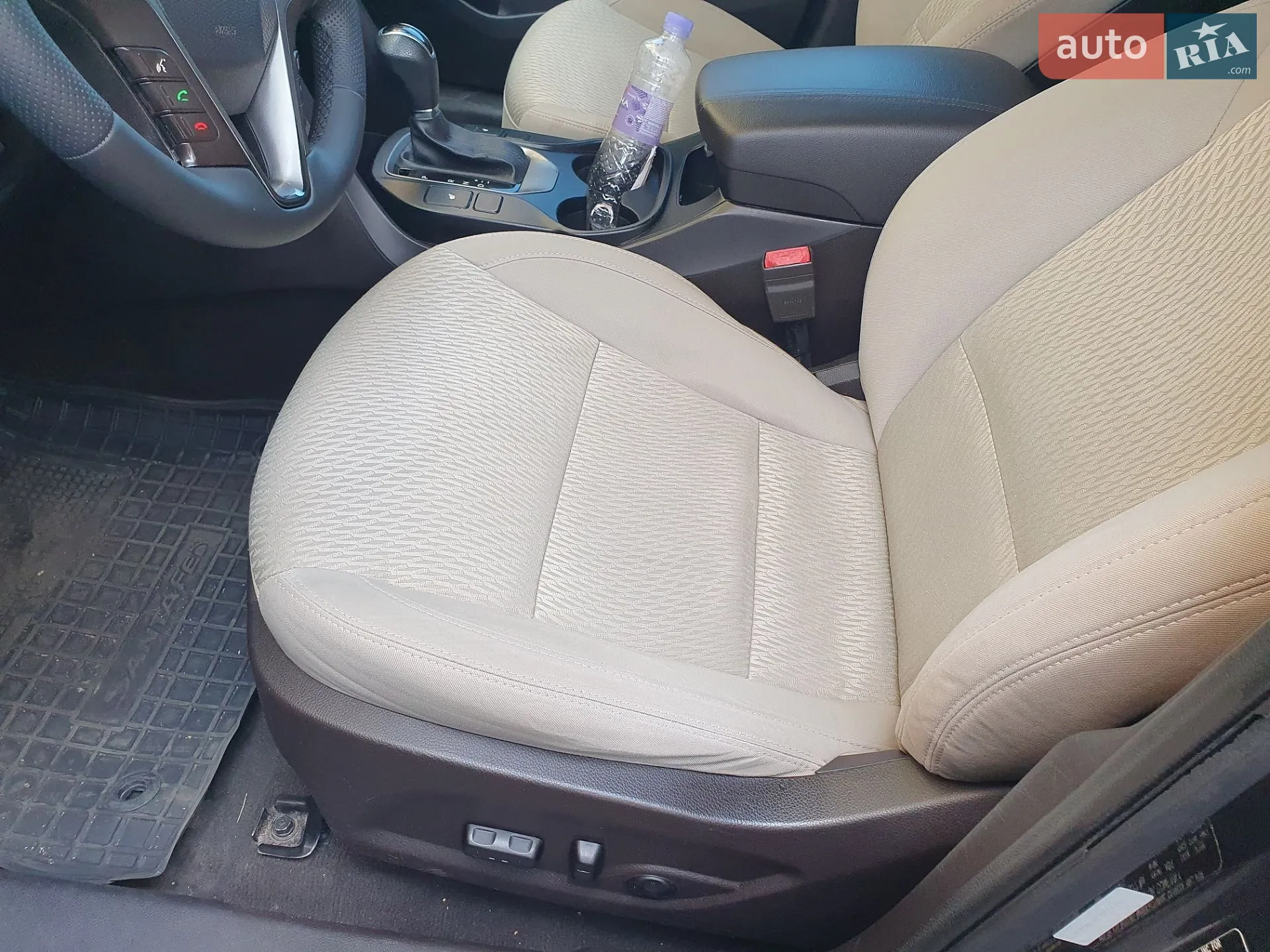 2017 Hyundai Santa Fe - мініатюра 14