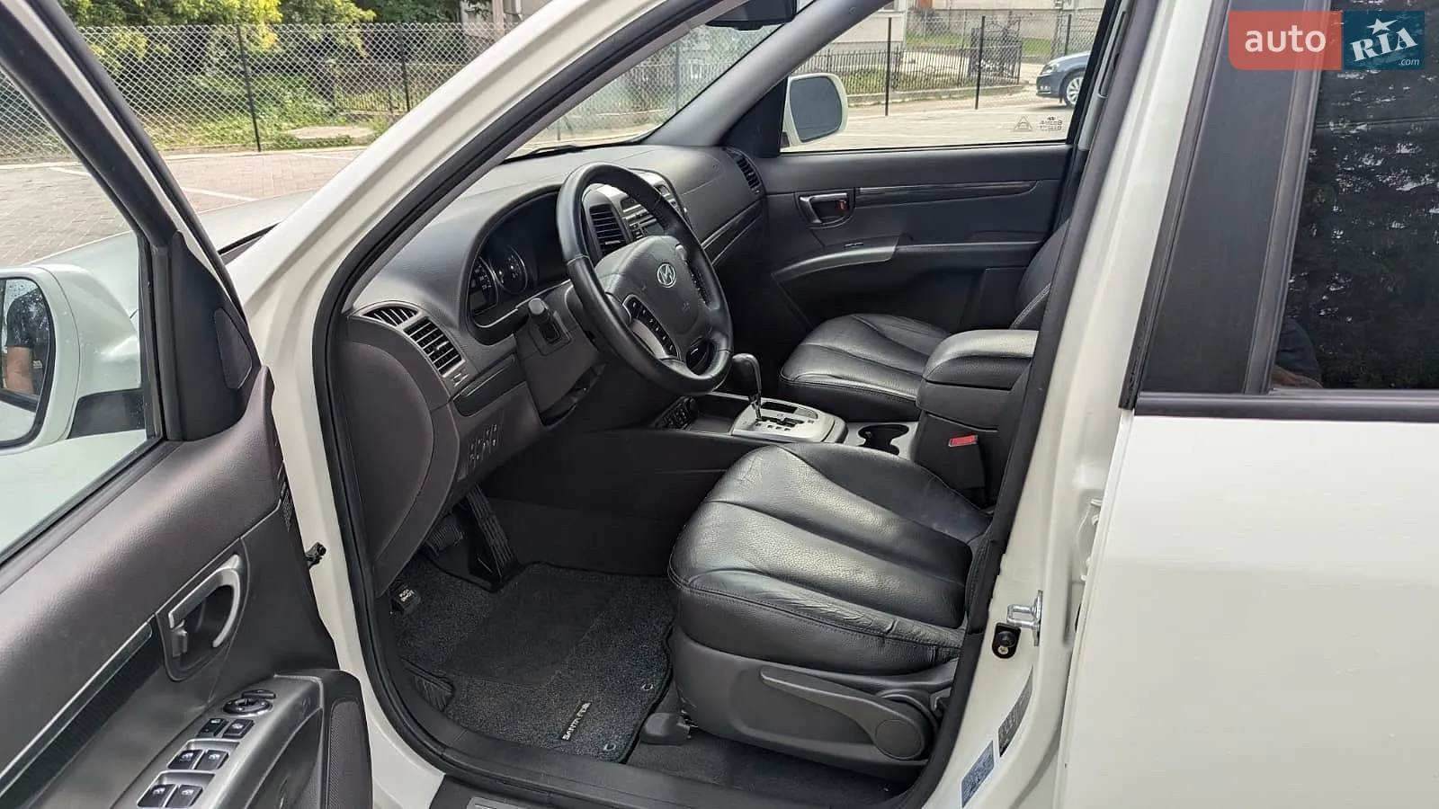 2011 Hyundai Santa Fe - мініатюра 21