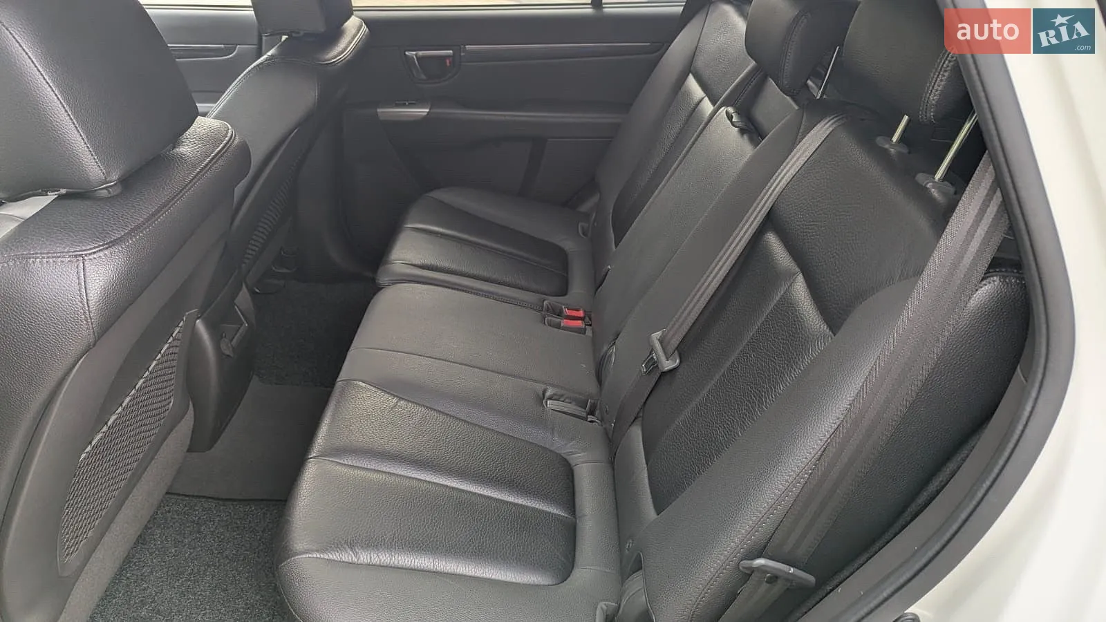 2011 Hyundai Santa Fe - мініатюра 46