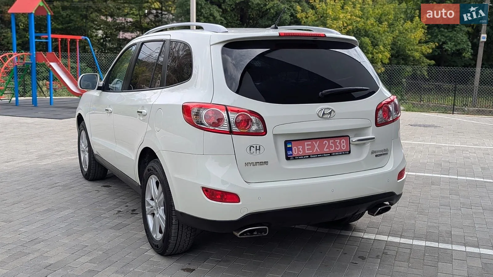 2011 Hyundai Santa Fe - мініатюра 7