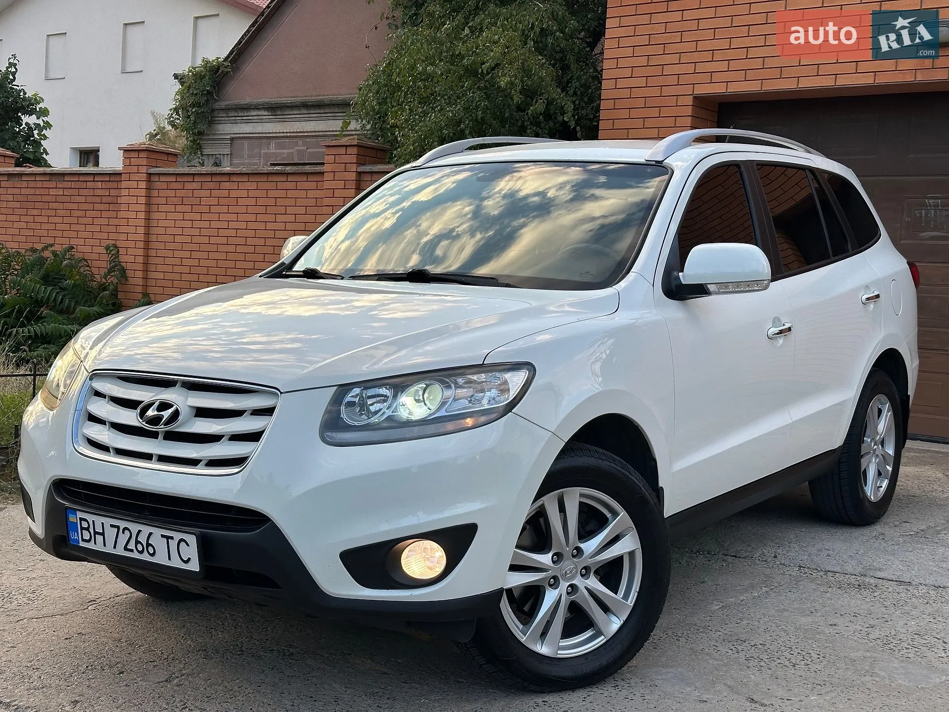 2011 Hyundai Santa Fe - мініатюра 7