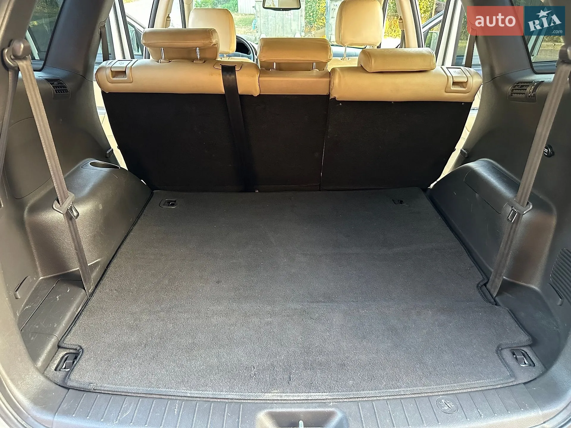 2011 Hyundai Santa Fe - мініатюра 101