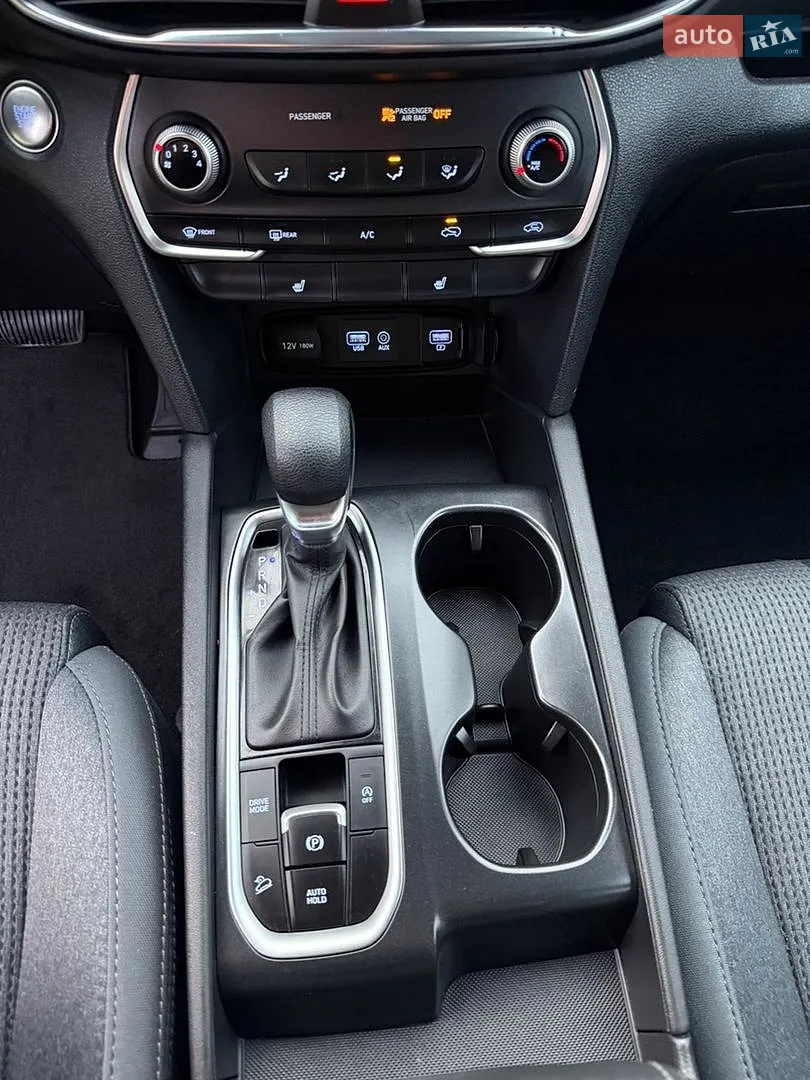 2019 Hyundai Santa Fe - мініатюра 19