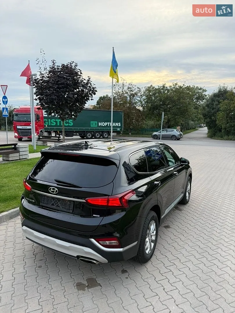 2019 Hyundai Santa Fe - мініатюра 28
