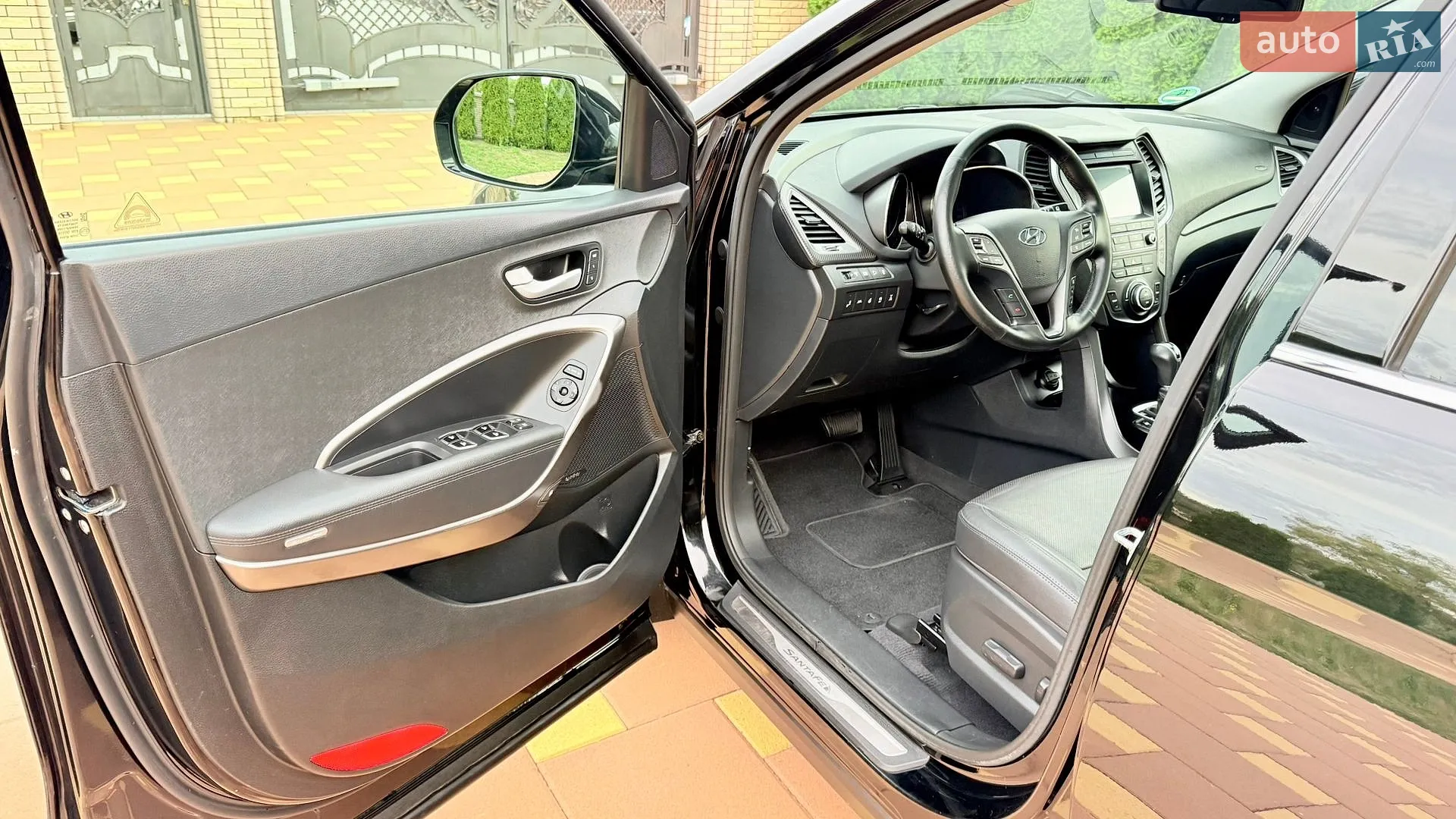 2016 Hyundai Santa Fe - мініатюра 27