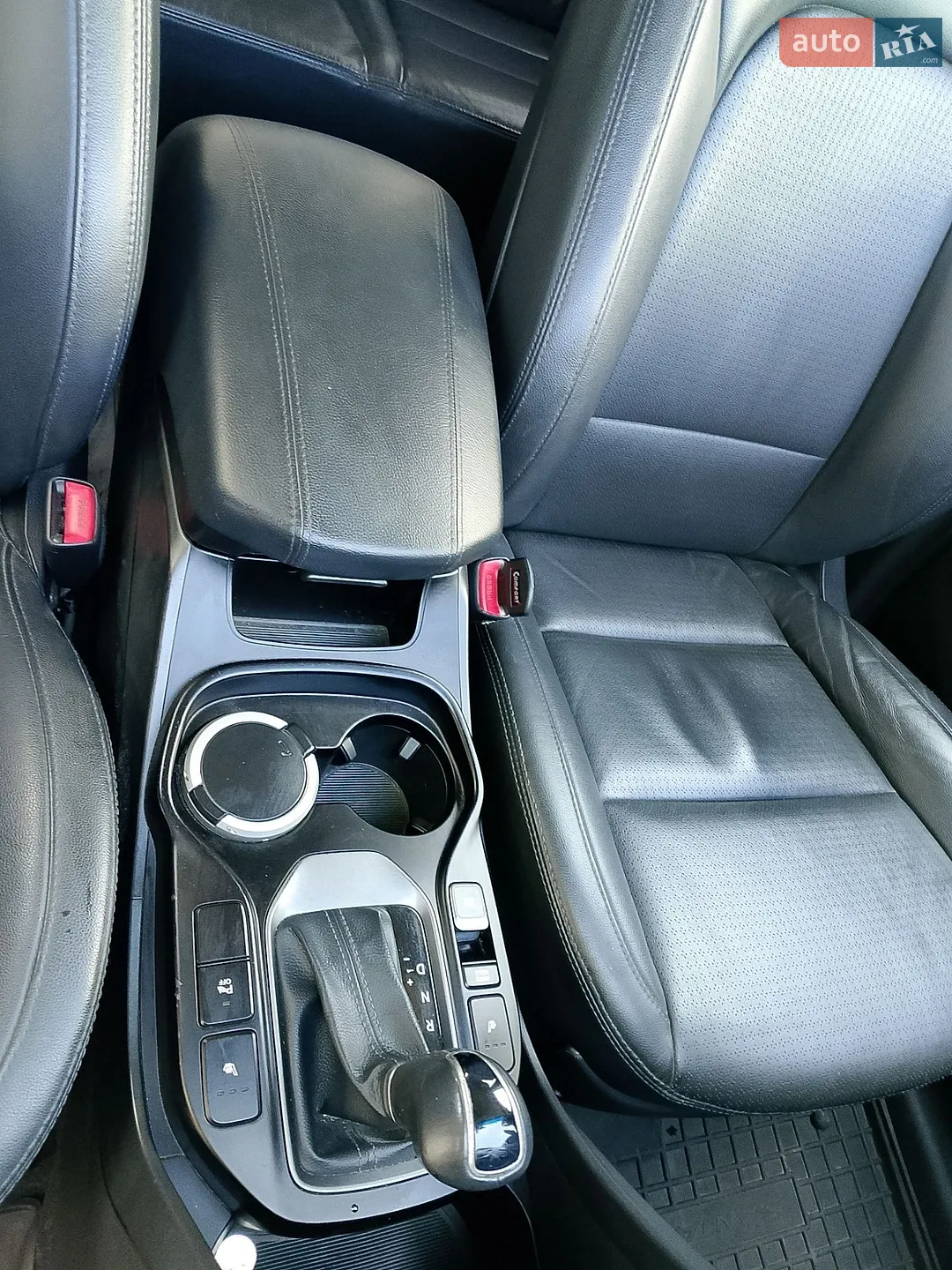 2014 Hyundai Santa Fe - мініатюра 25