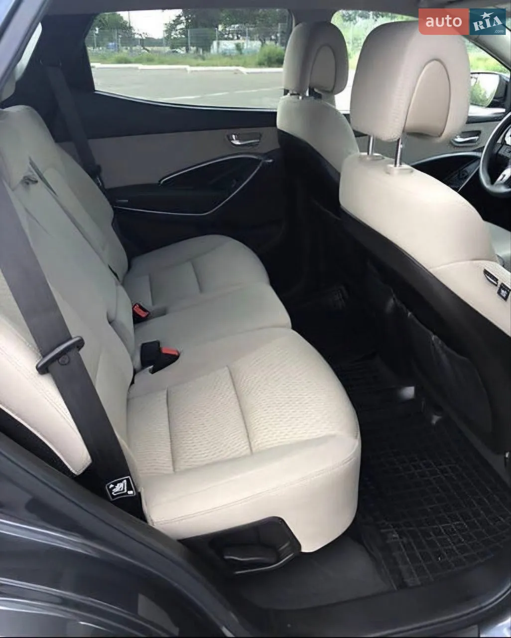 2016 Hyundai Santa Fe - мініатюра 8