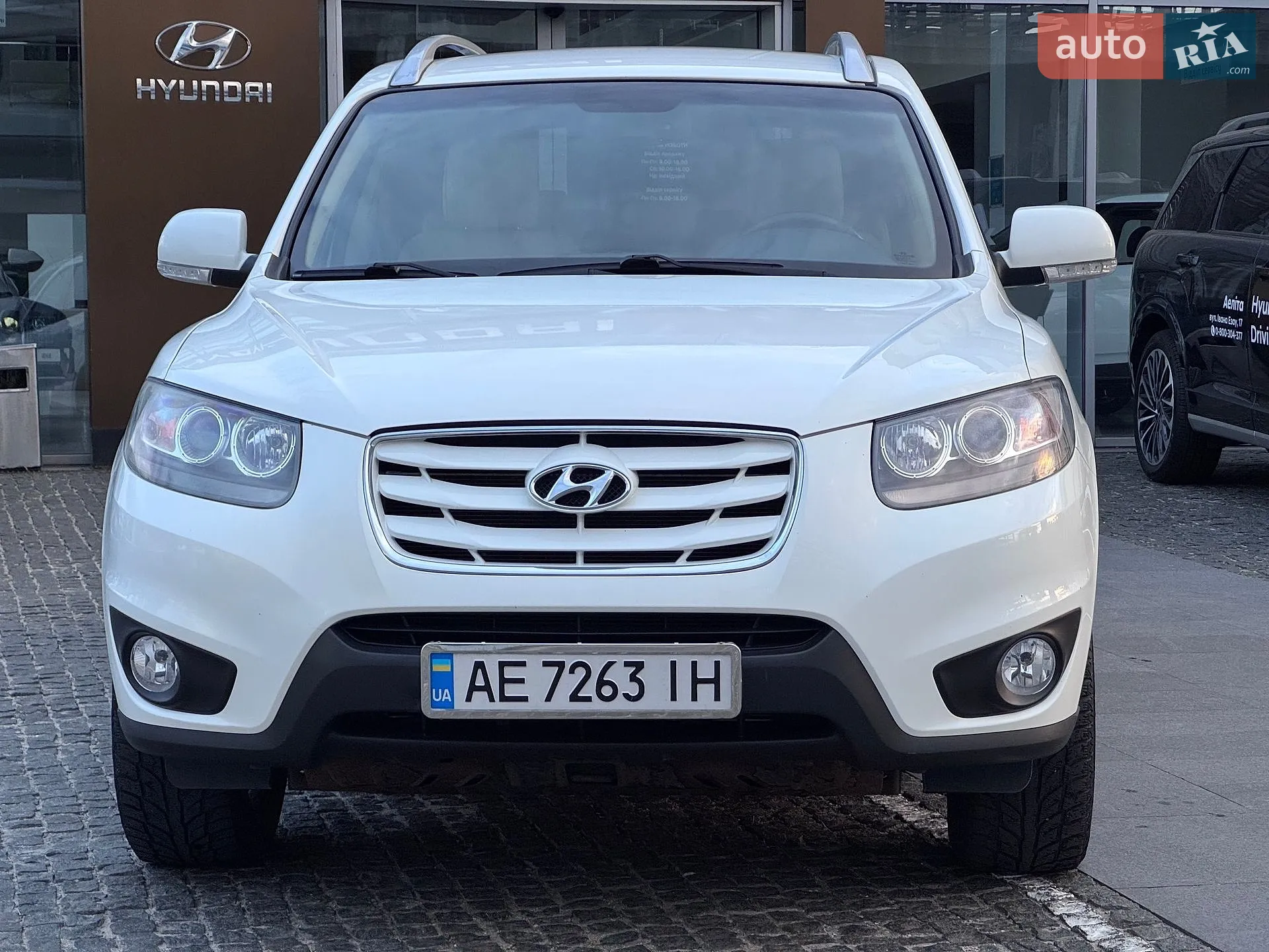 2011 Hyundai Santa Fe - мініатюра 2