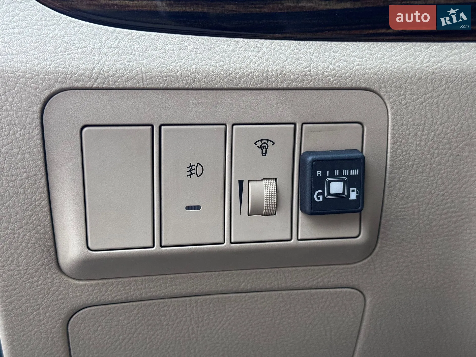 2011 Hyundai Santa Fe - мініатюра 8