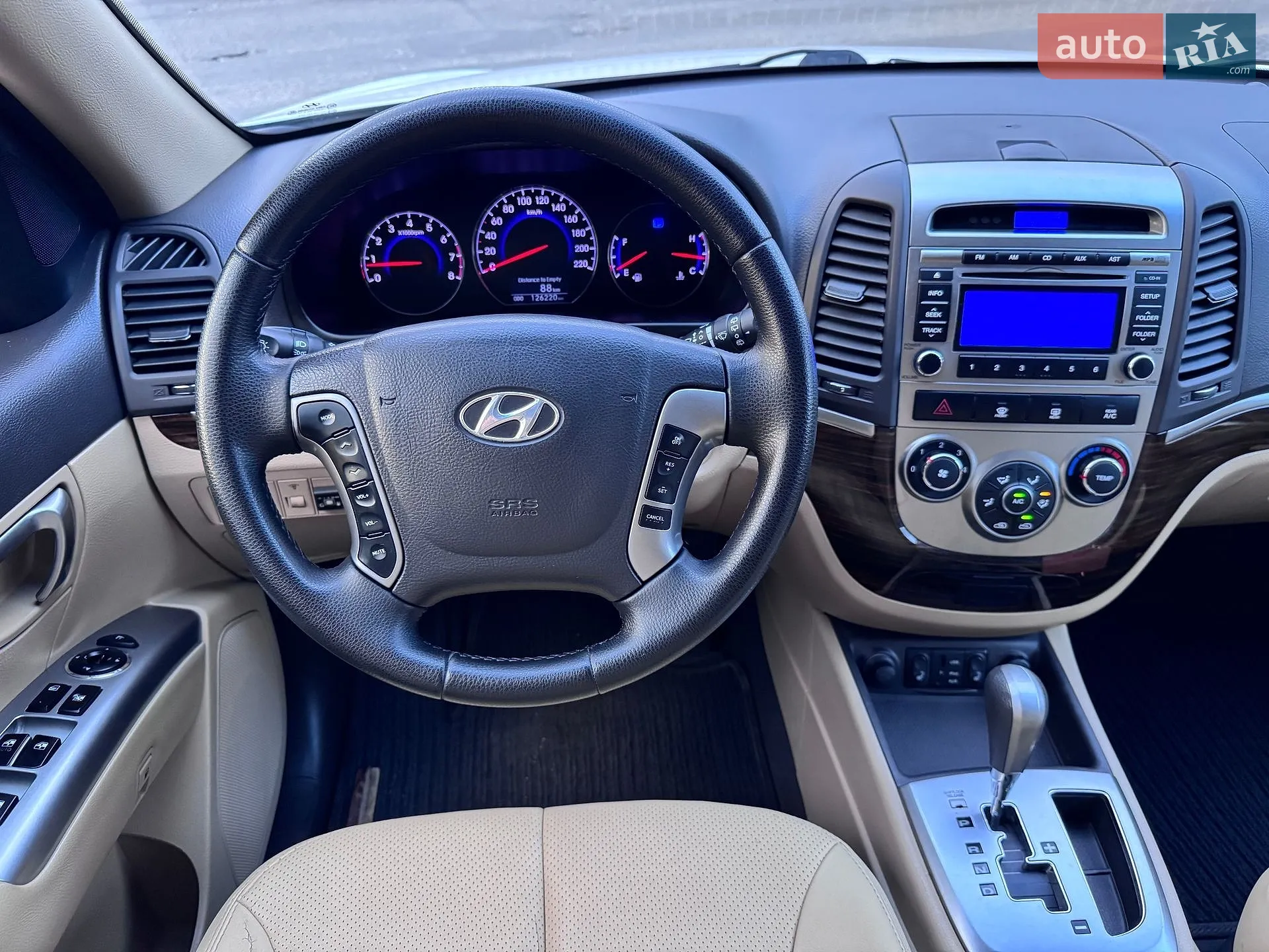 2011 Hyundai Santa Fe - мініатюра 12