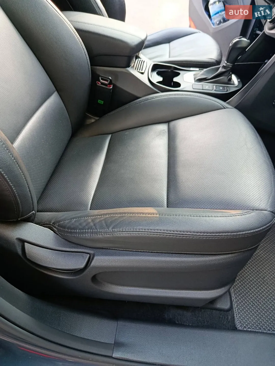 2017 Hyundai Santa Fe - мініатюра 11