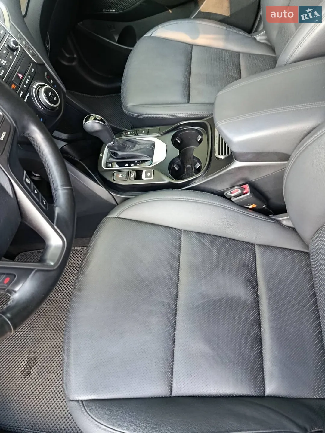2017 Hyundai Santa Fe - мініатюра 12