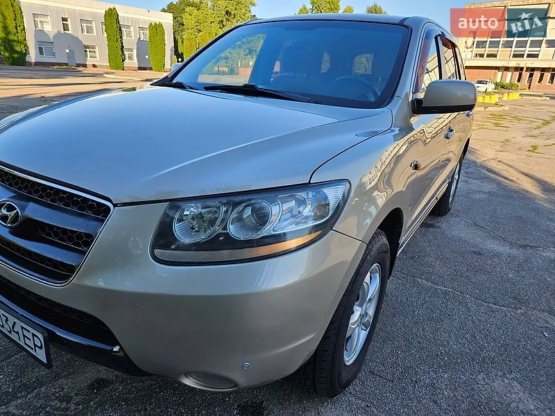 Hyundai Santa FE