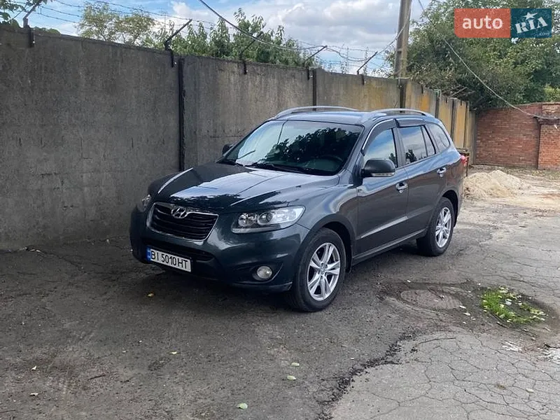 Hyundai Santa FE