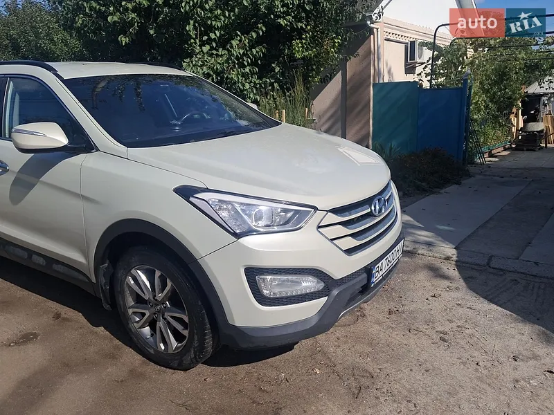 Hyundai Santa FE