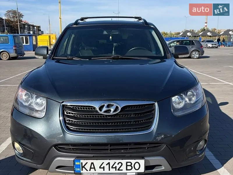 Hyundai Santa FE