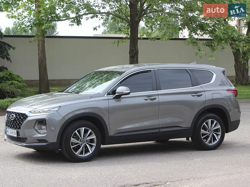 Hyundai Santa FE