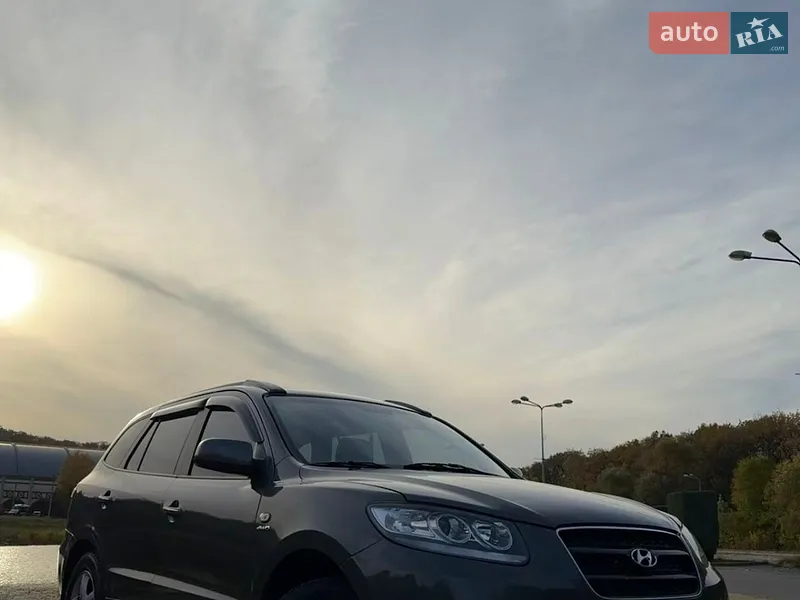 Hyundai Santa FE