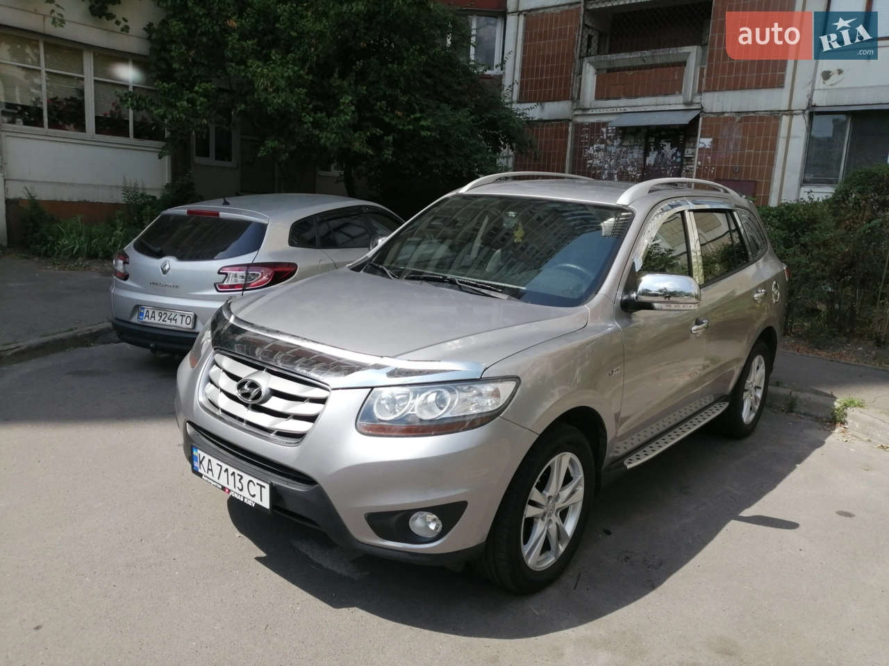 2010 Hyundai Santa Fe - мініатюра 25