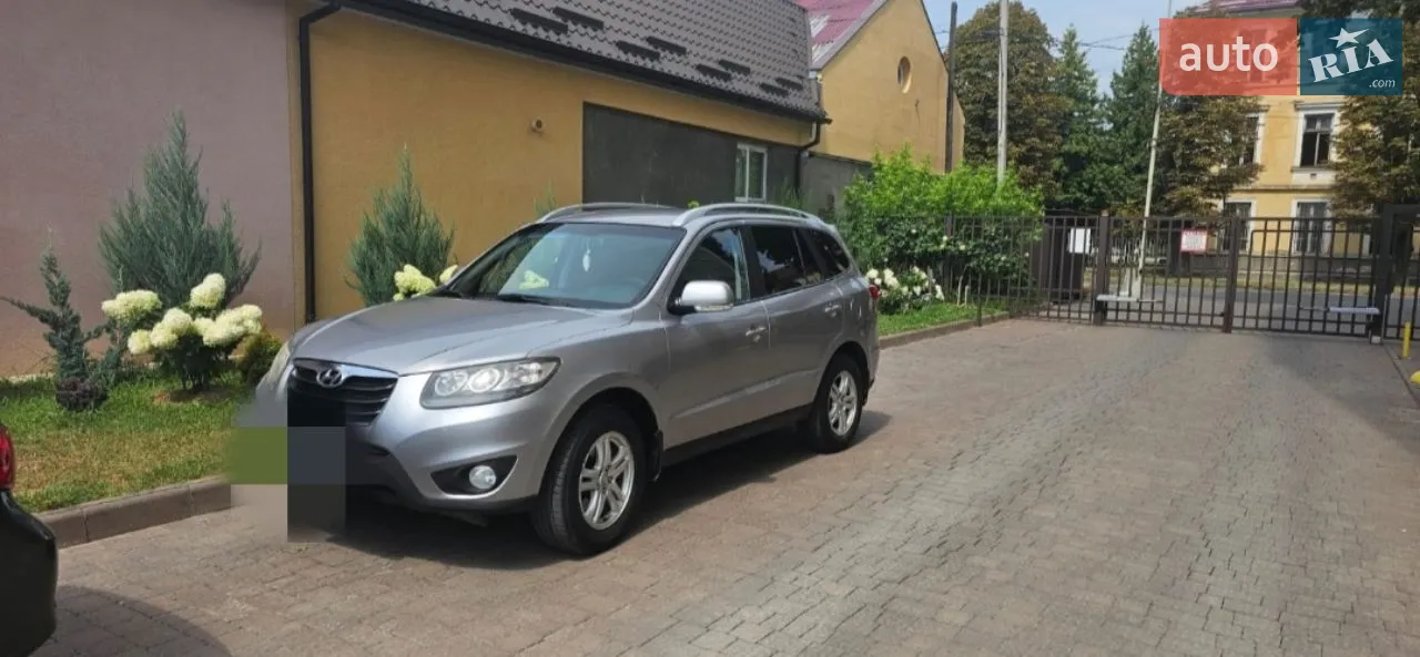 2010 Hyundai Santa Fe - мініатюра 10