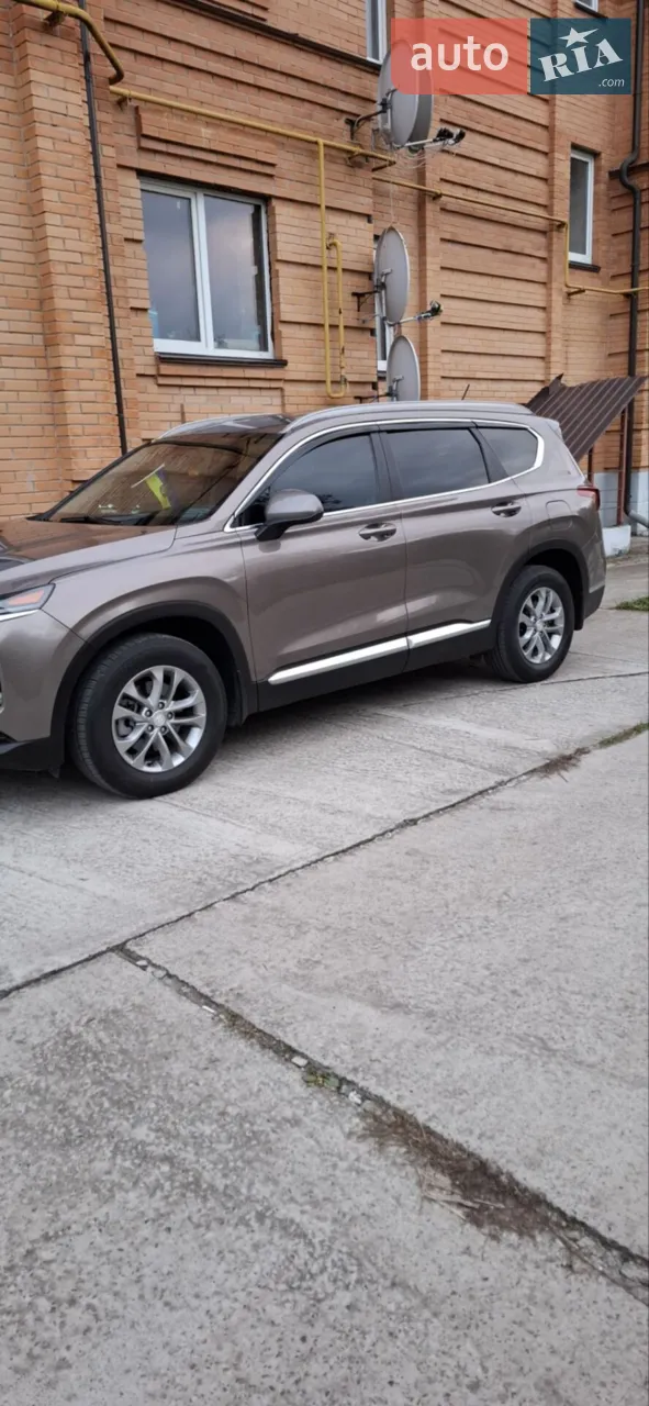 2019 Hyundai Santa Fe - мініатюра 26