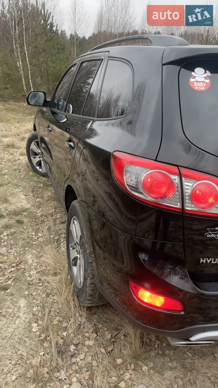 2011 Hyundai Santa Fe - мініатюра 19