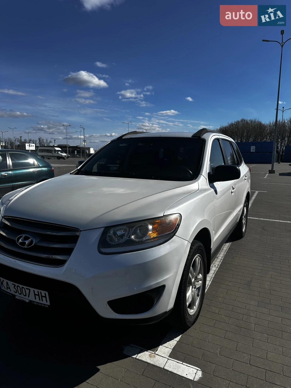 2011 Hyundai Santa Fe - мініатюра 16