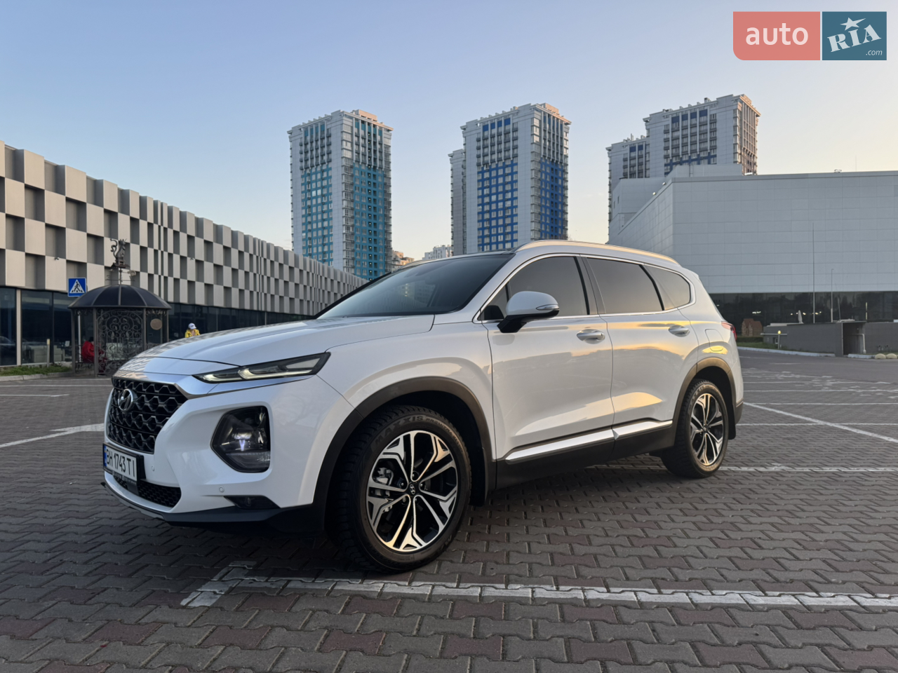 2019 Hyundai Santa Fe - мініатюра 14