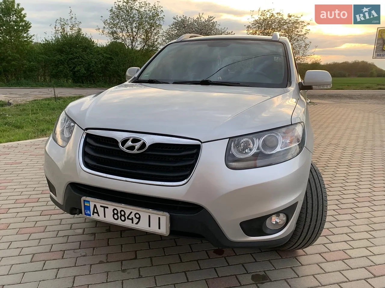 2010 Hyundai Santa Fe - мініатюра 27