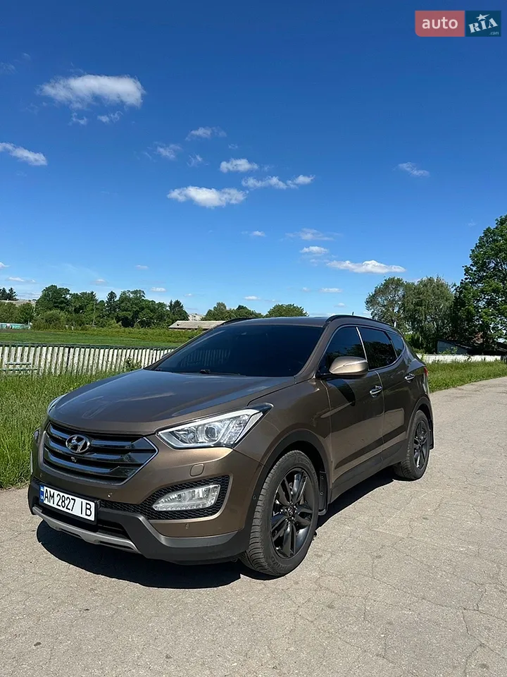 2013 Hyundai Santa Fe - мініатюра 32
