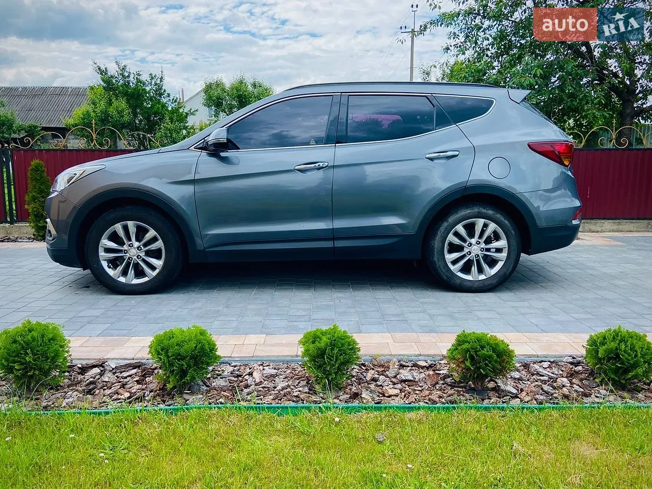2016 Hyundai Santa Fe - мініатюра 37