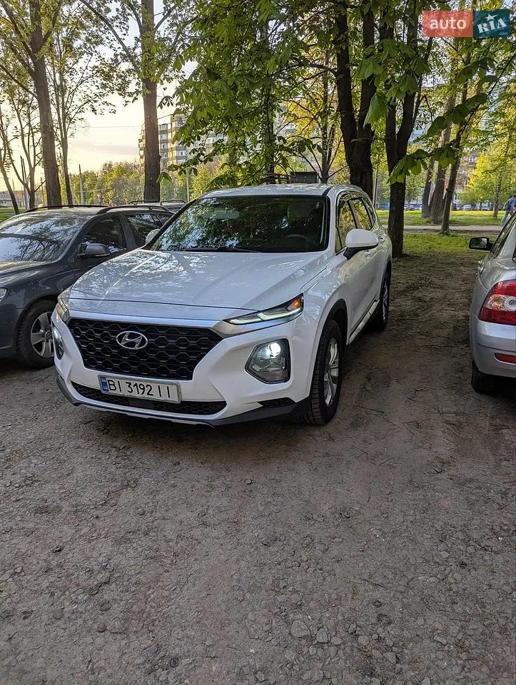 2019 Hyundai Santa Fe - мініатюра 9